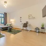 Appartamento Froehlich Am Staatstheater, Zentrale Lage, Fuer Bis Zu 4 Personen, 46qm