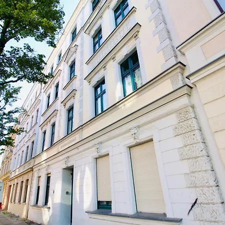 Froehlich Am Staatstheater, Zentrale Lage, Fuer Bis Zu 4 Personen, 46qm