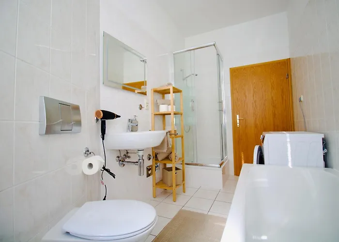 شقة Froehlich Am Staatstheater, Zentrale Lage, Fuer Bis Zu 4 Personen, 46qm كوتبوس