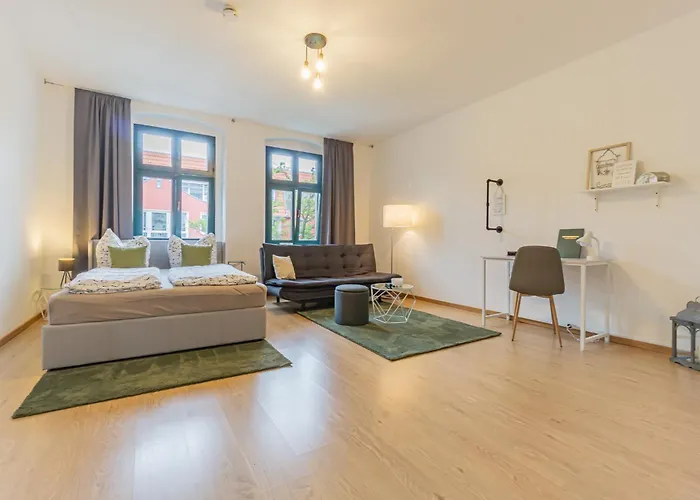 شقة Froehlich Am Staatstheater, Zentrale Lage, Fuer Bis Zu 4 Personen, 46qm